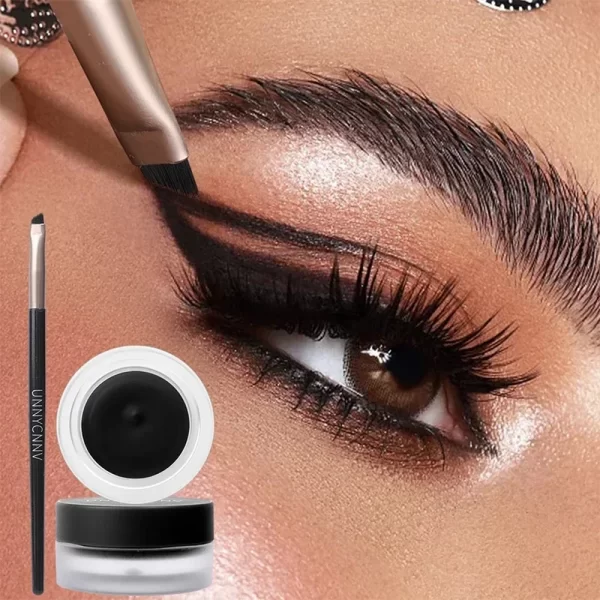 2-in-1 Non-Smudge Eyeliner Cream with Brush in 4 Shades
CUSTOMER RATED 4.8 OUT OF 5 STARS - Image 2