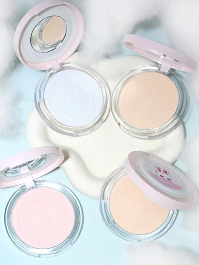 Shimmering Face Powder – 4 Colors