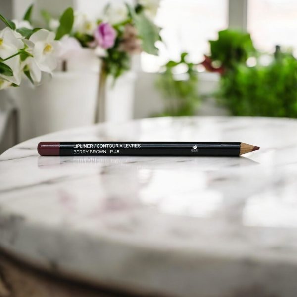Long-Lasting Creamy Lip Liner - Image 4